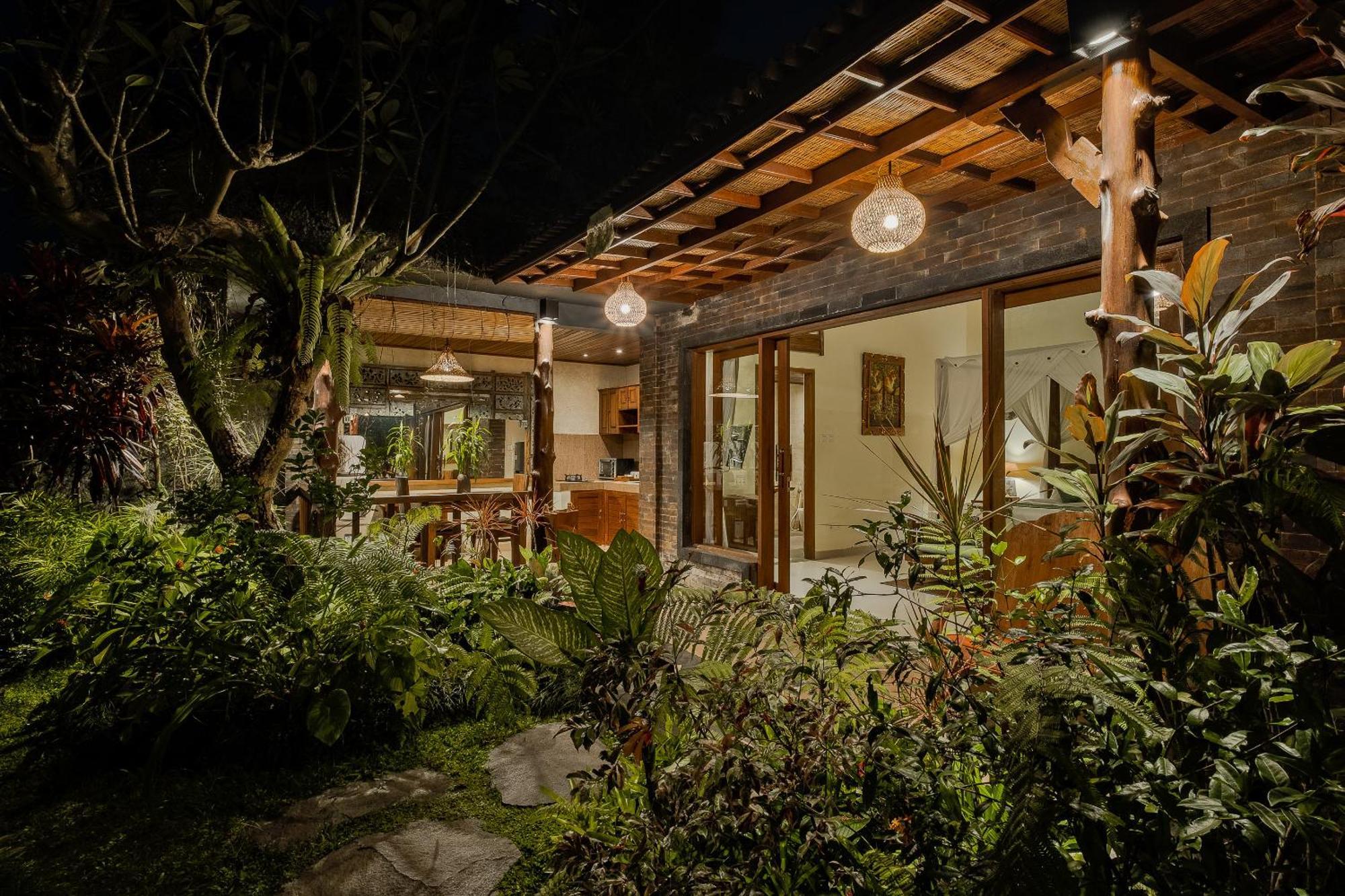Teja Lokha Ubud Villa Bagian luar foto
